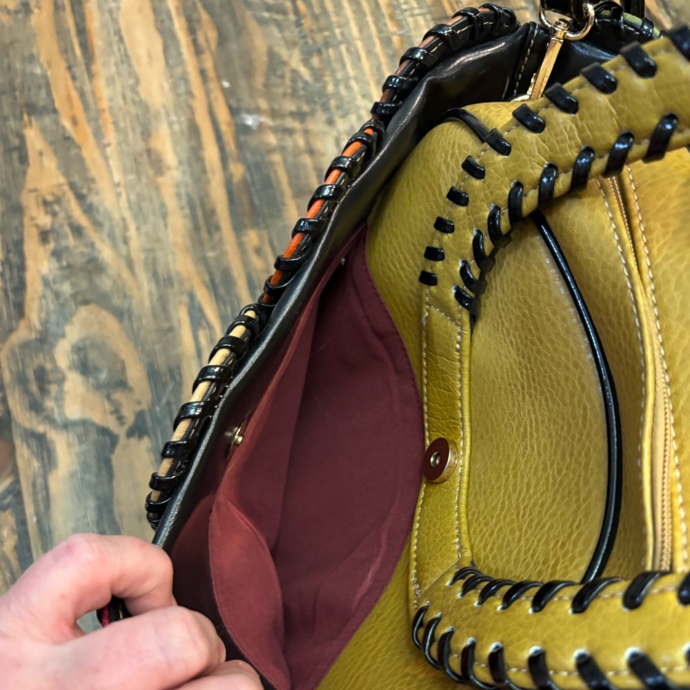 Patchwork Colored Stitching Handbag - Picture 14 of 14